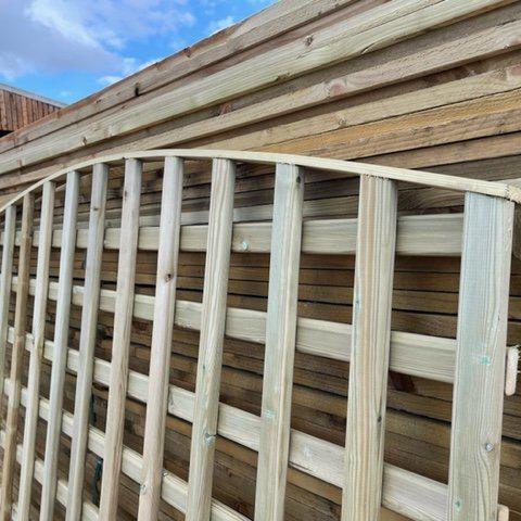 Wooden Garden Trellis - Decking Delivery